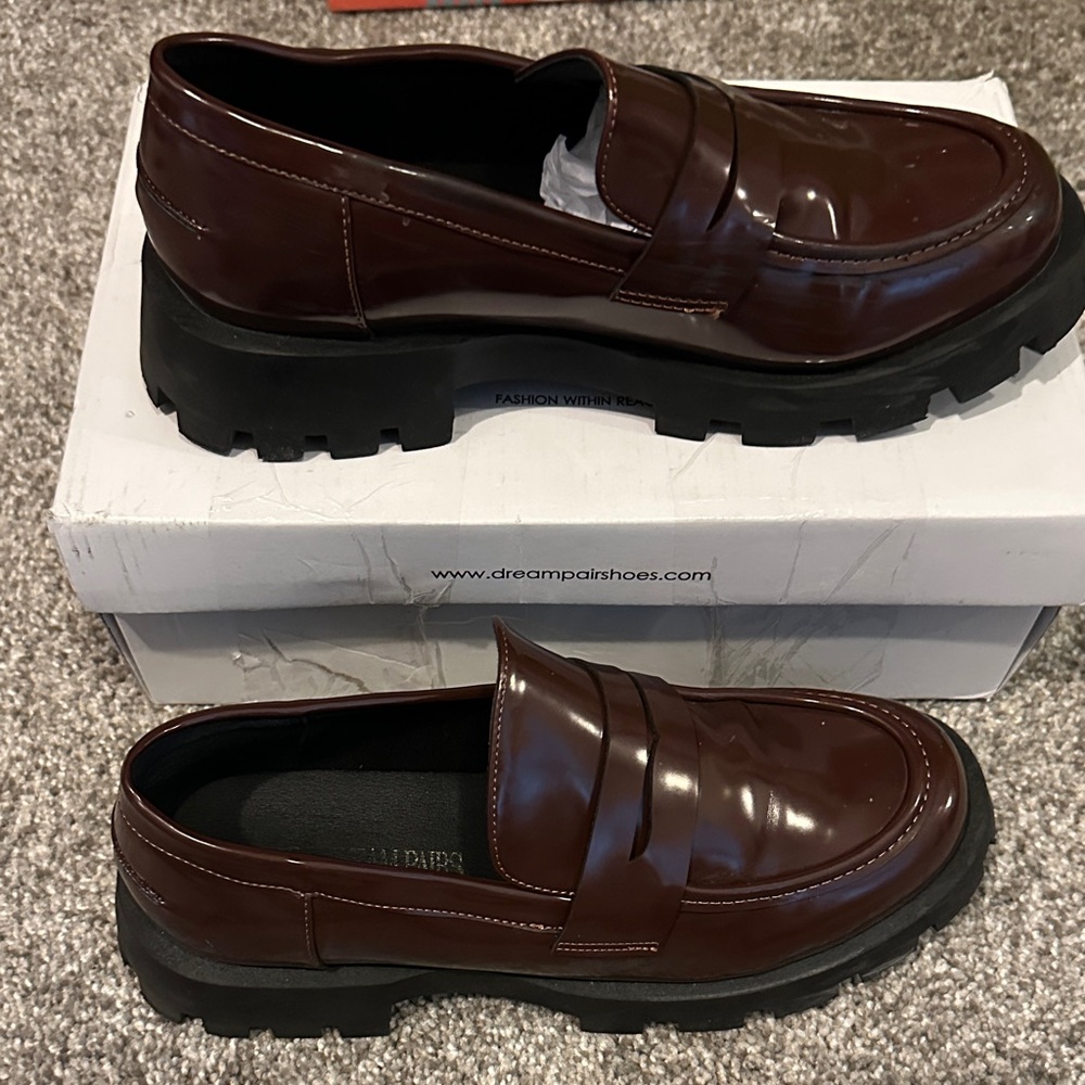Dream Pairs Glossy Slip-On Loafers